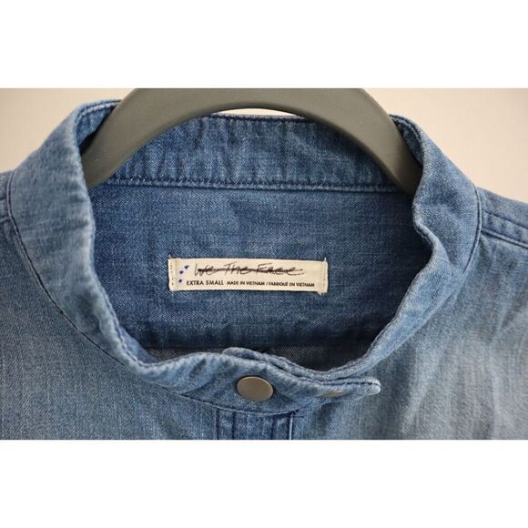 We The Free OB1801414 Women Sz XS Blue Combo Moto Colorblock Denim L/S Shirt - Picture 3 of 10